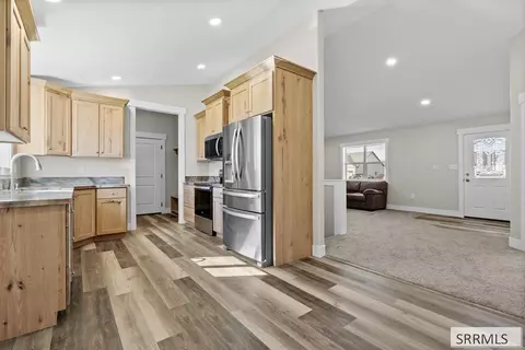 Entry Way - 3886 E Walnut Way, Rigby, ID 83442 photo 3 of 8