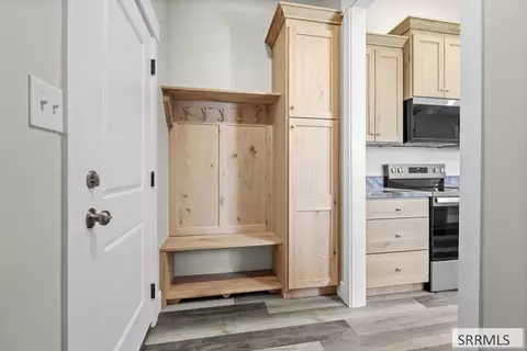 Entry Way - 3886 E Walnut Way, Rigby, ID 83442 photo 5 of 8