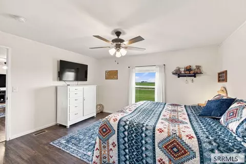 Bedroom - 628 N 2743 E, Roberts, ID 83444 photo 3 of 4