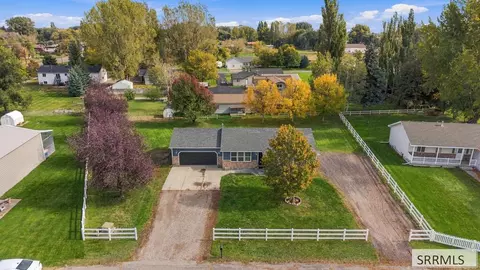 View/Area - 646 N 3508 E, Menan, ID 83434 photo 1 of 3