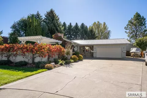 733 Hansen Ave, Idaho Falls, ID 83402