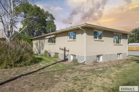 Exterior - 420 W 1 S, Rigby, ID 83442 photo 5 of 16