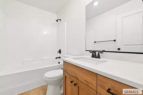 Bath - 3041 Blue Muse Rd, Ammon, ID 83406 photo 3 of 3