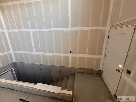 Entry Way - 32 N Currant Ln, Rigby, ID 83442 photo 3 of 6