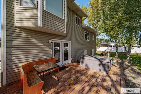 Exterior - 601 Casper, Rexburg, ID 83440 photo 4 of 12