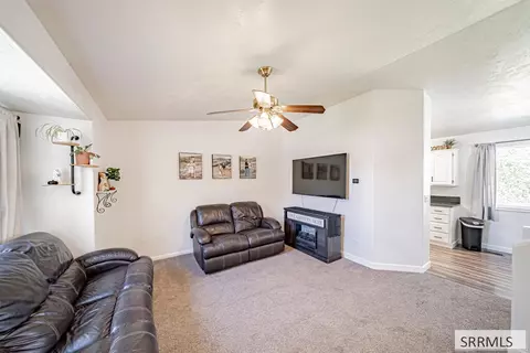 Living - 601 Casper, Rexburg, ID 83440 photo 1 of 3