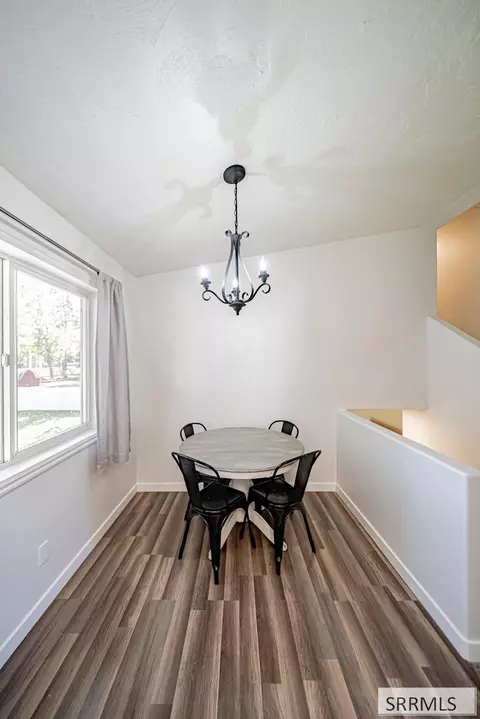 Dining - 601 Casper, Rexburg, ID 83440 photo 2 of 3