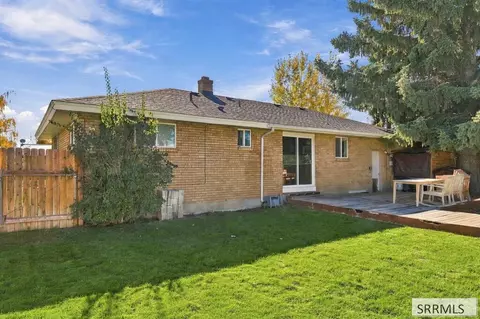 Exterior - 252 W 3 N, Rigby, ID 83442 photo 2 of 3