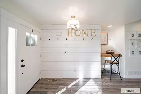 Entry Way - 84 N 4142 E, Rigby, ID 83442 photo 3 of 9
