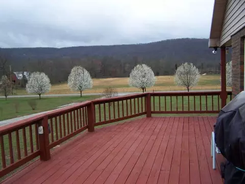 901 Spur Rd, Decherd, TN 37324 photo 3