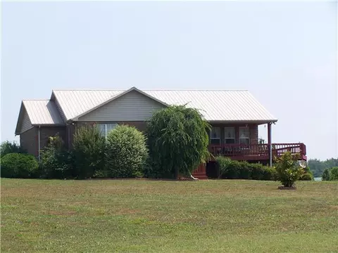 901 Spur Rd, Decherd, TN 37324 photo 1