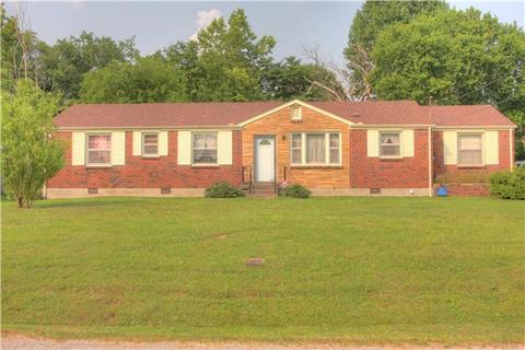 305 Bonnaridge Dr, Hermitage, TN 37076 photo 1