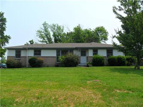 106 Blackpatch Dr, Springfield, TN 37172 photo 1