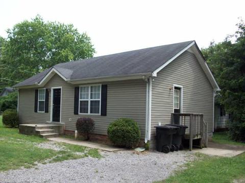 908 E State St, Murfreesboro, TN 37130 photo 2