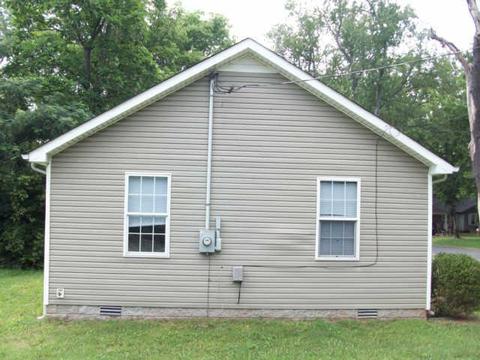 908 E State St, Murfreesboro, TN 37130 photo 4