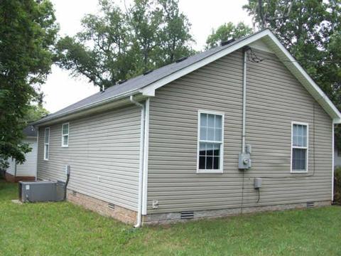 908 E State St, Murfreesboro, TN 37130 photo 5