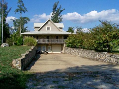 803 Eagle Overlook Loop, Linden, TN 37096 photo 15