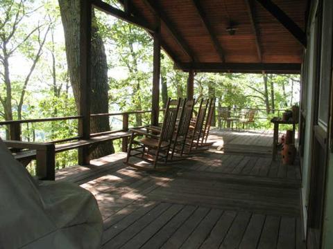 204 Floating Mill Rd, Silver Point, TN 38582 photo 3