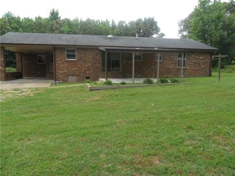 4586 Summitville Rd, Morrison, TN 37357 photo 2