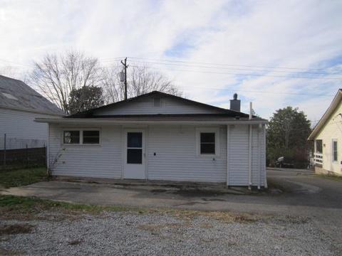 112 N Walnut St, Springfield, TN 37172 photo 10
