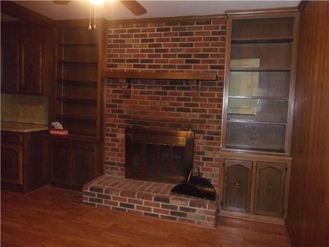 2304 Crescent Dr, Springfield, TN 37172 photo 4