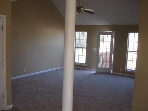 2425 Floyd Ave, Murfreesboro, TN 37130 photo 4
