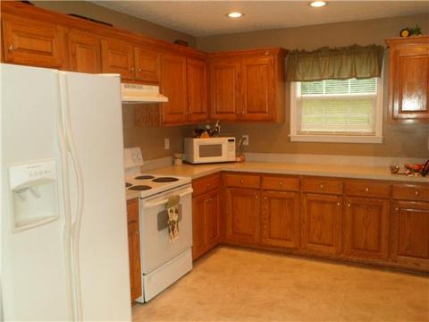 1902 Walnut Grove Rd, Dickson, TN 37055 photo 6