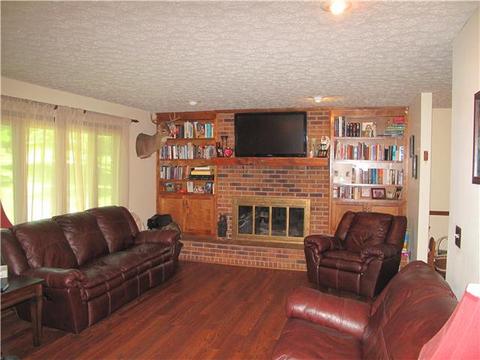 4119 Bogie Dr, Centerville, TN 37033 photo 2