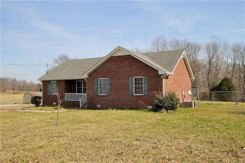 3739 Armstrong, Springfield, TN 37172 photo 2