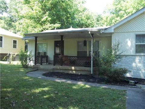 145 Eagan Cir, Madison, TN 37115 photo 2