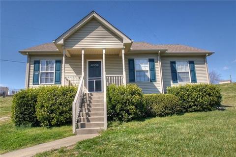 216 Phillip Dr, Springfield, TN 37172 photo 1