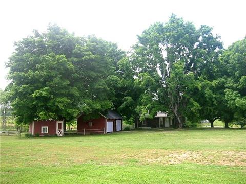 810 W Maple St, Morrison, TN 37357 photo 14