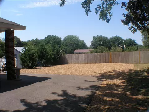 302 Mary Sharp Dr, Decherd, TN 37324 photo 15