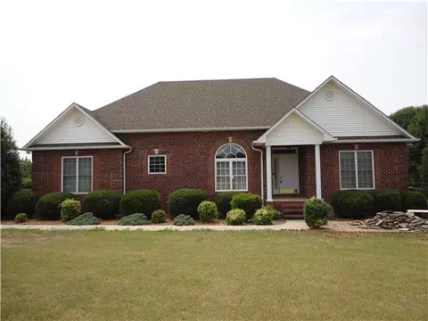 62 Mason Pl, Decherd, TN 37324 photo 1