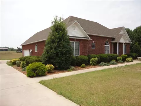 62 Mason Pl, Decherd, TN 37324 photo 2