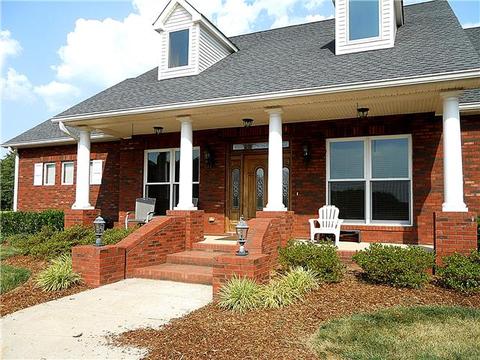 2027 C C C Rd, Dickson, TN 37055 photo 1