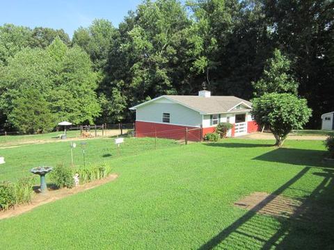 621 Riddle Ln, Loretto, TN 38469 photo 16