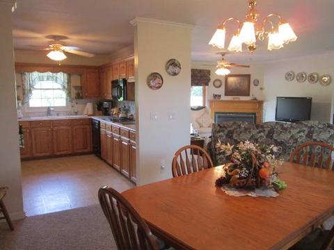 621 Riddle Ln, Loretto, TN 38469 photo 2