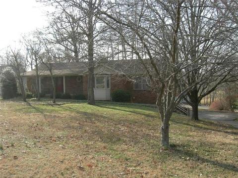 203 Bell Ln, Springfield, TN 37172 photo 1