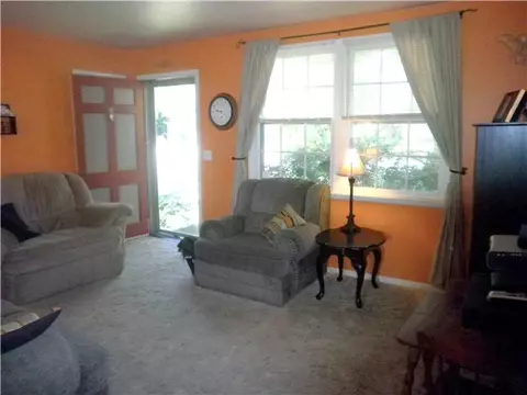 319 Mockingbird Ln, Dickson, TN 37055 photo 2