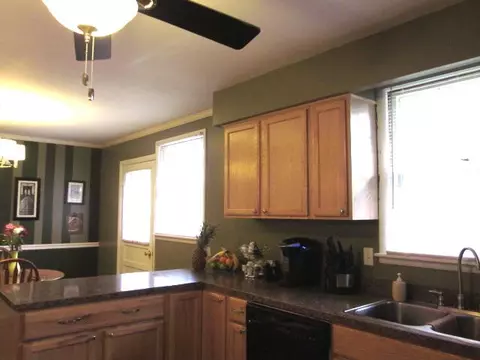 319 Mockingbird Ln, Dickson, TN 37055 photo 6