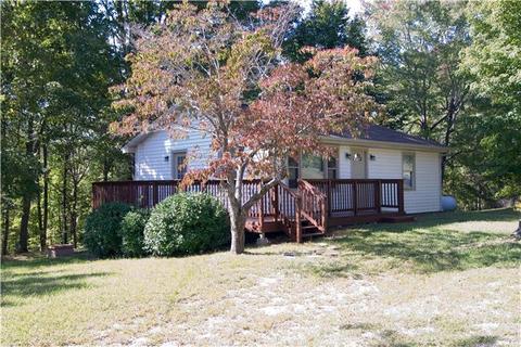 4480 Akin Rd, Cunningham, TN 37052 photo 3