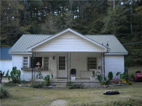 543 Turkey Branch Rd, Goodspring, TN 38460 photo 1