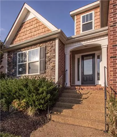 1426 Bern Dr, Spring Hill, TN 37174 photo 1