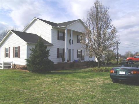 289 Hennessee Ave, Morrison, TN 37357 photo 2