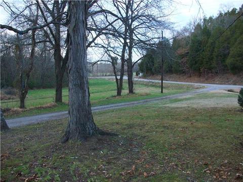 2425 Cedar Hill Rd, White Bluff, TN 37187 photo 12