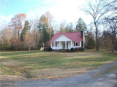 2425 Cedar Hill Rd, White Bluff, TN 37187 photo 3