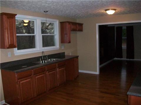 2425 Cedar Hill Rd, White Bluff, TN 37187 photo 4