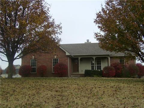 202 Independence St, Springfield, TN 37172 photo 1