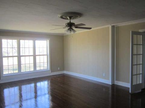 110 Demumbreum E, Loretto, TN 38469 photo 4